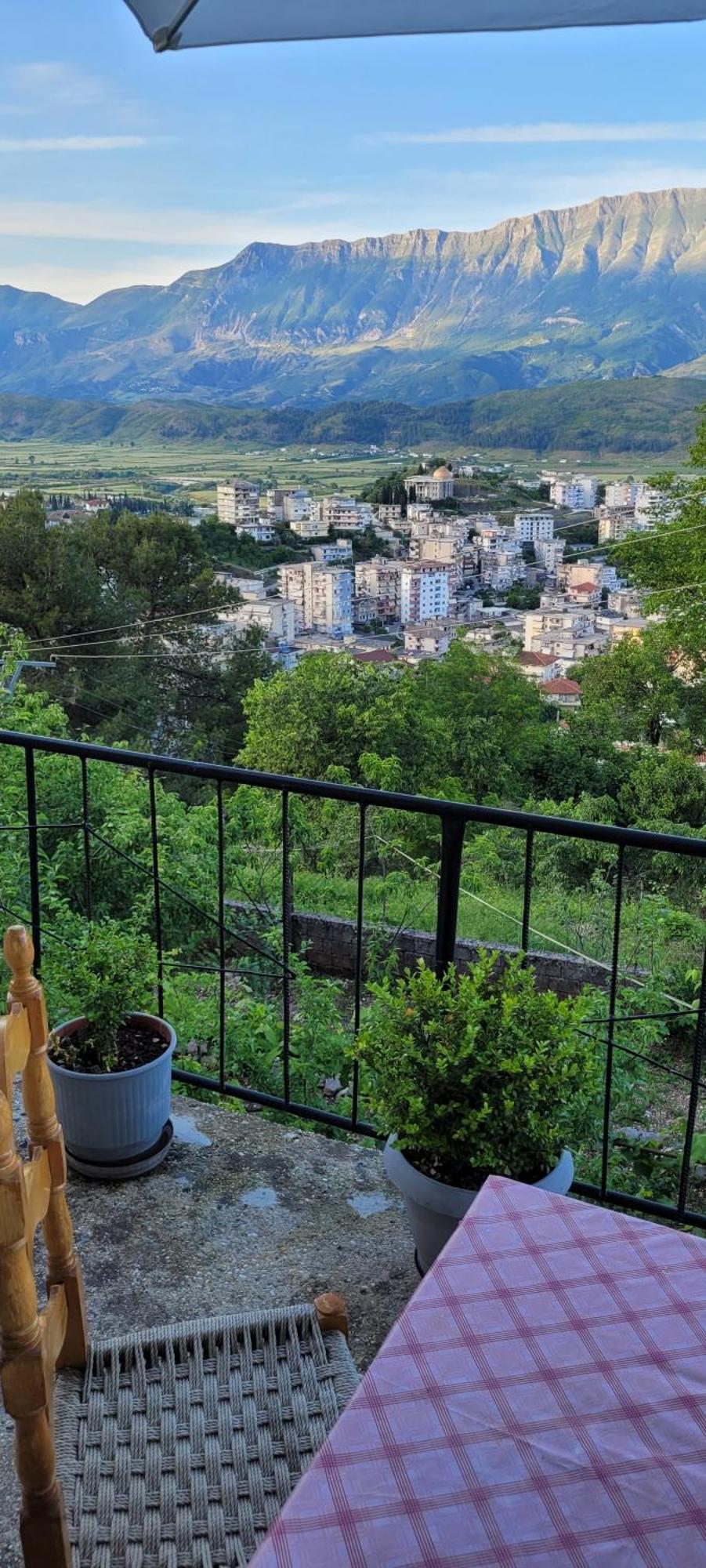 Guesthouse Recka Gjirokastra Zewnętrze zdjęcie